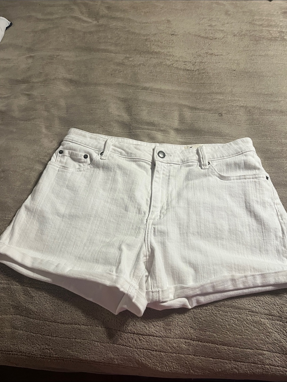 Women's White Denim Jean Shorts - Classic Five-Pocket Style